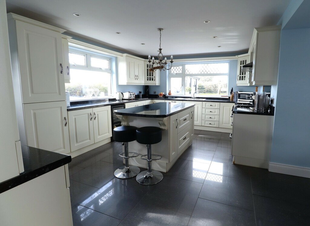12 Manse Road 12 Manse Road