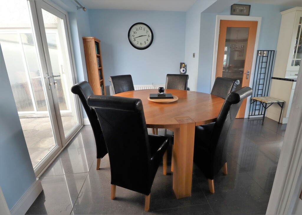 12 Manse Road 12 Manse Road
