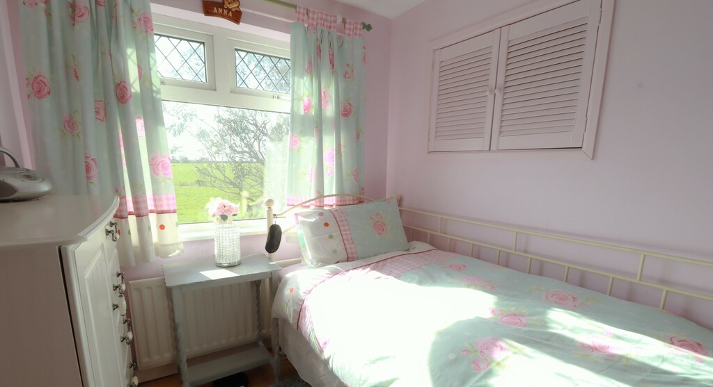 12 Manse Road 12 Manse Road