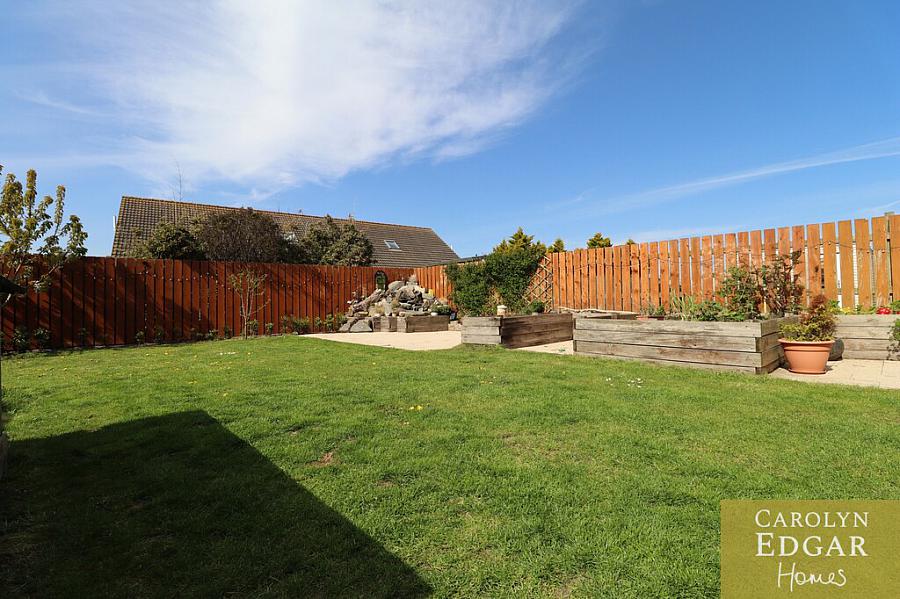 5 Castle Meadow Link