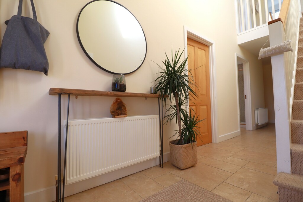 5 Castle Meadow Link 5 Castle Meadow Link