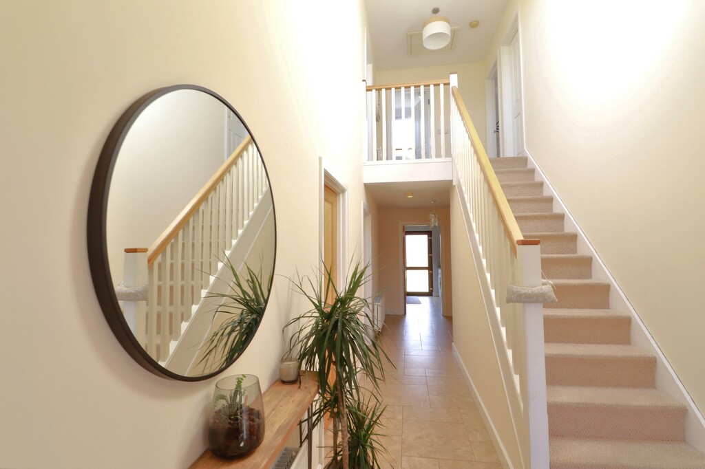 5 Castle Meadow Link 5 Castle Meadow Link
