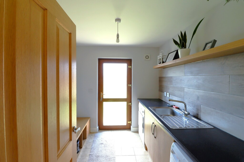 5 Castle Meadow Link 5 Castle Meadow Link