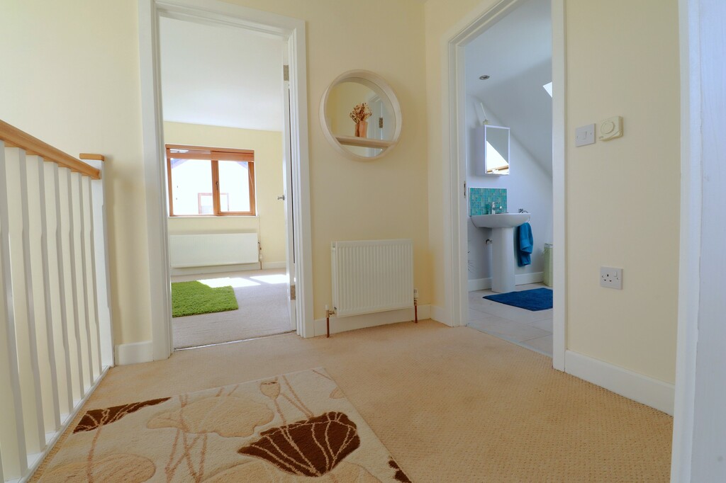5 Castle Meadow Link 5 Castle Meadow Link