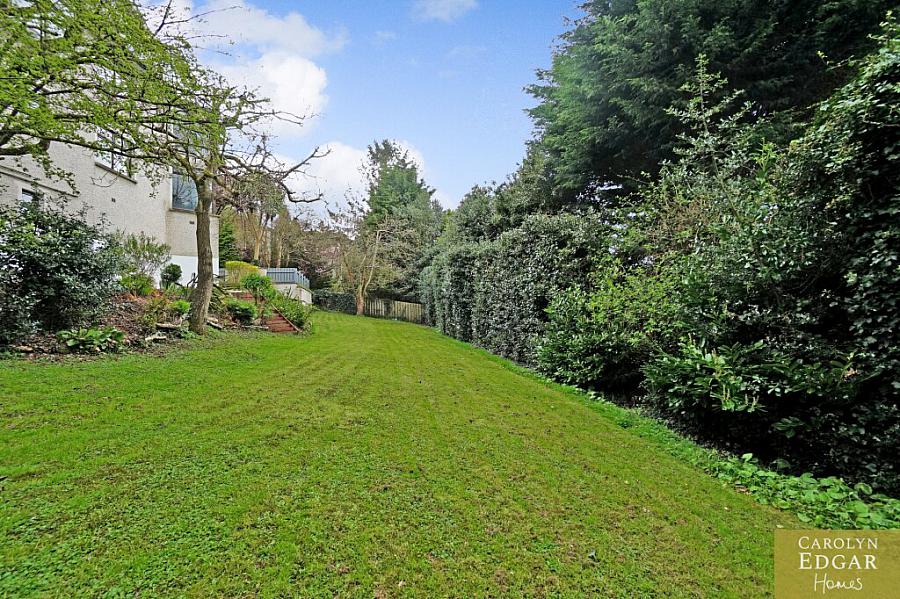 2 Knocknatten Avenue