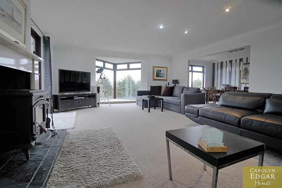 2 Knocknatten Avenue