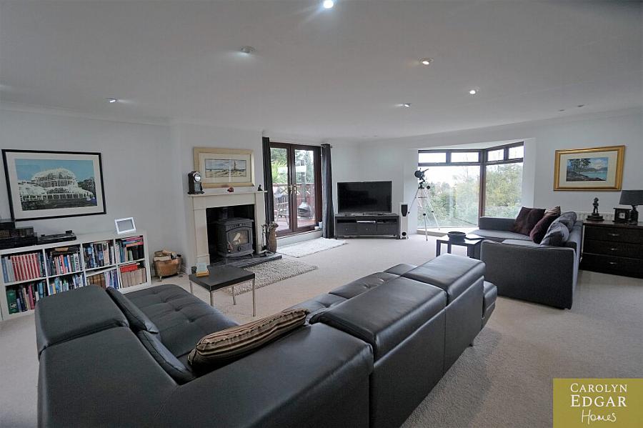 2 Knocknatten Avenue