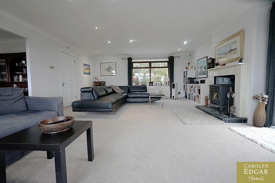 2 Knocknatten Avenue