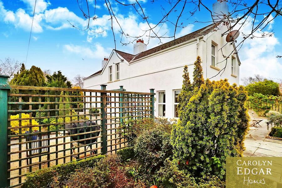 Cherry Tree Cottage, 60 Ballyeasborough Road