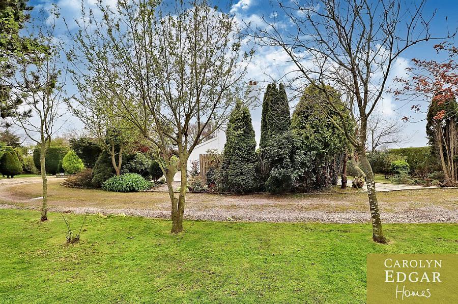 Cherry Tree Cottage, 60 Ballyeasborough Road