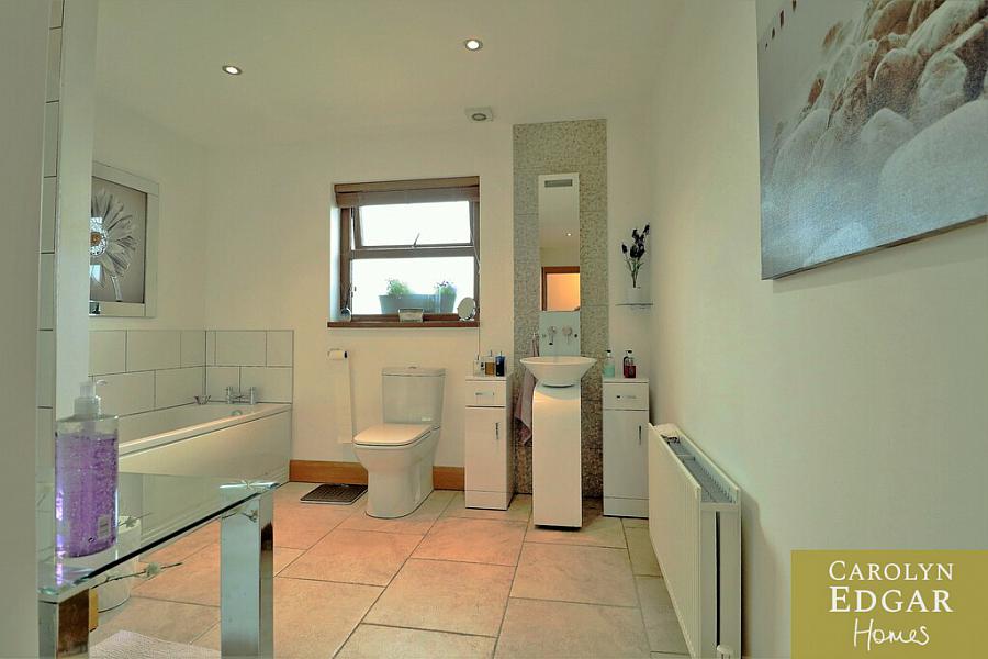 2 Castle Meadow Link