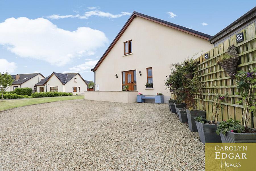 2 Castle Meadow Link