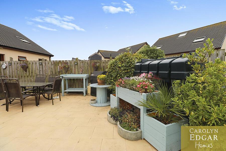 2 Castle Meadow Link