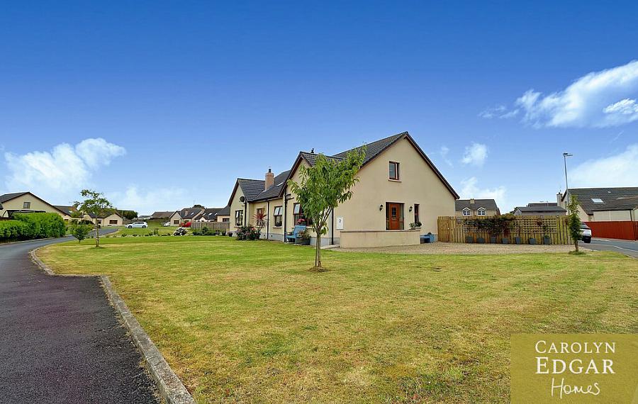 2 Castle Meadow Link