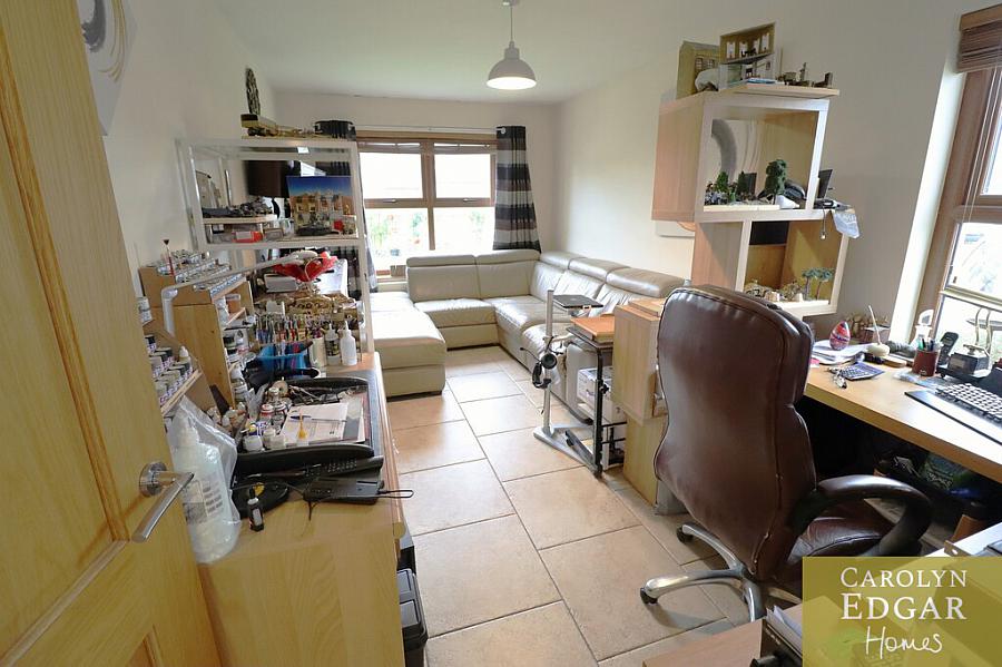 2 Castle Meadow Link