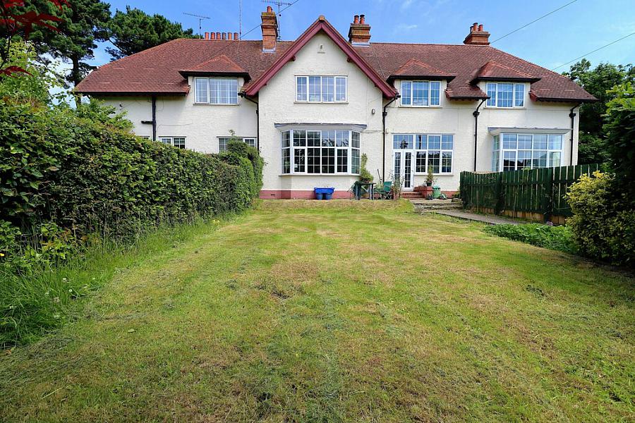 1 Kary Hill House