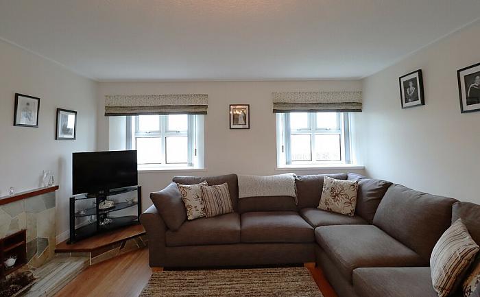 4 Deer Park Road 4 Deer Park Road