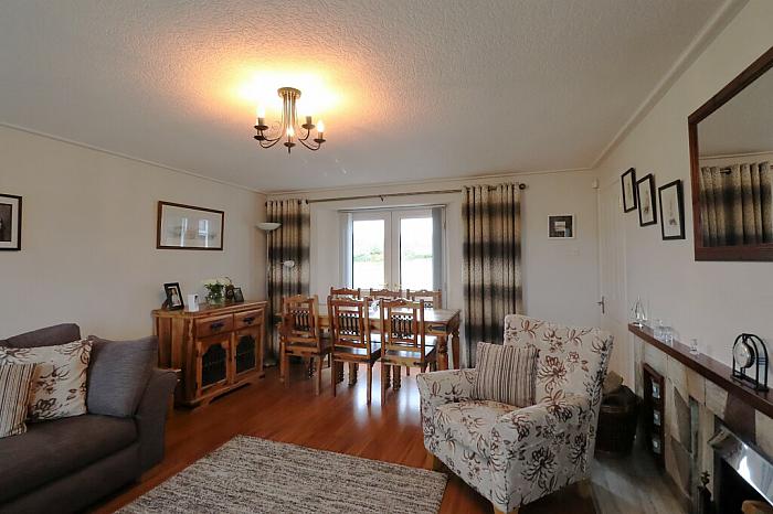4 Deer Park Road