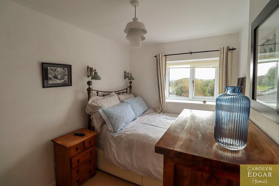 Willow Cottage 9 Windmill Hill