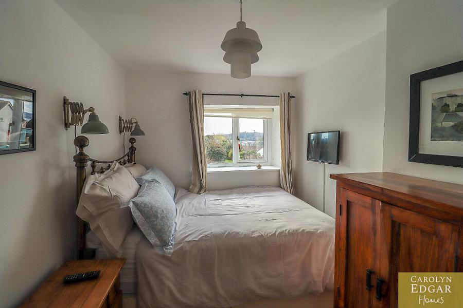 Willow Cottage 9 Windmill Hill