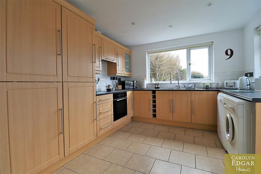 Willow Cottage 9 Windmill Hill