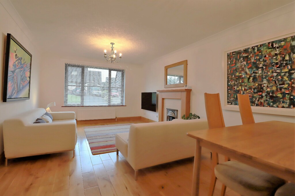 4 Lord Warden's Glen 4 Lord Warden's Glen