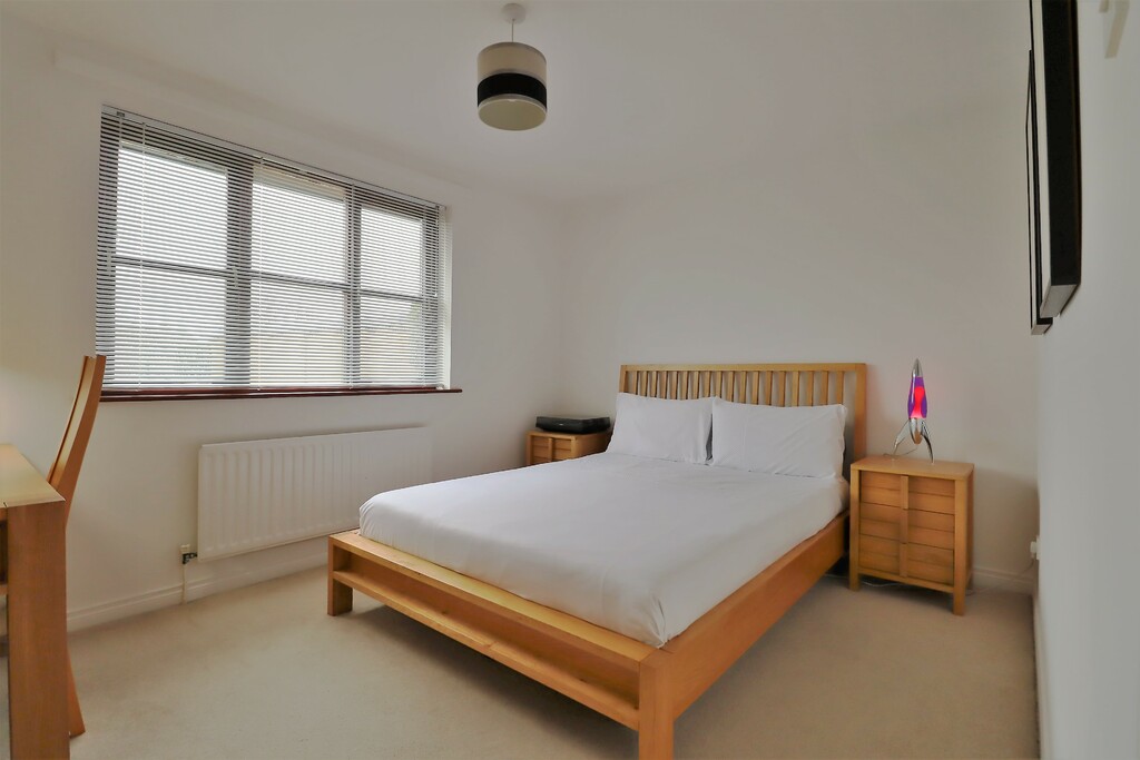 4 Lord Warden's Glen 4 Lord Warden's Glen