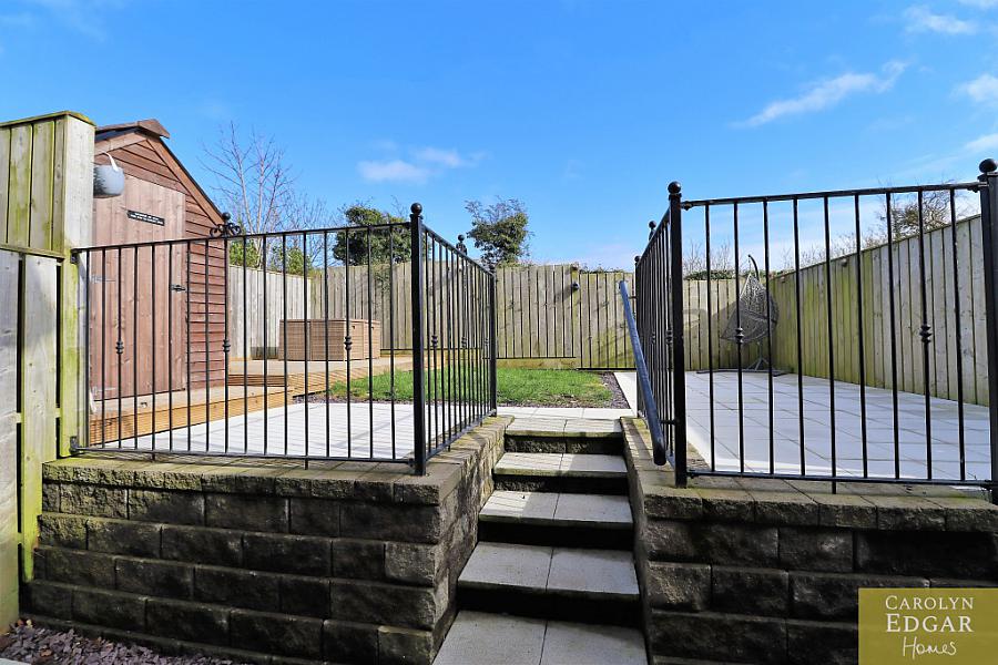 23 Blackwood Green