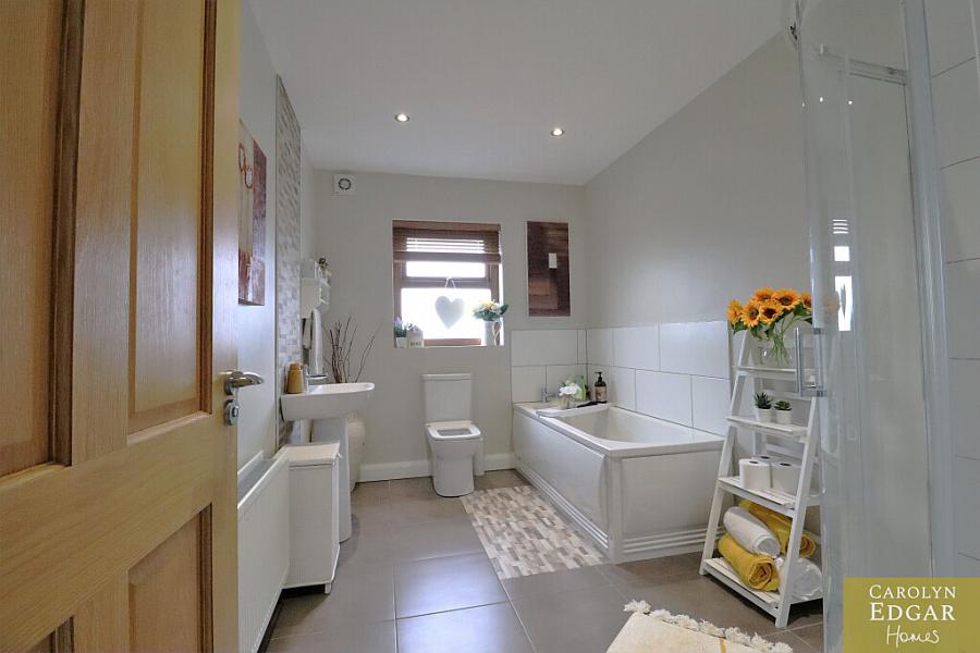 8 Castle Meadow Link
