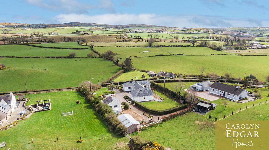 Hare Cottage 26 Myra Road