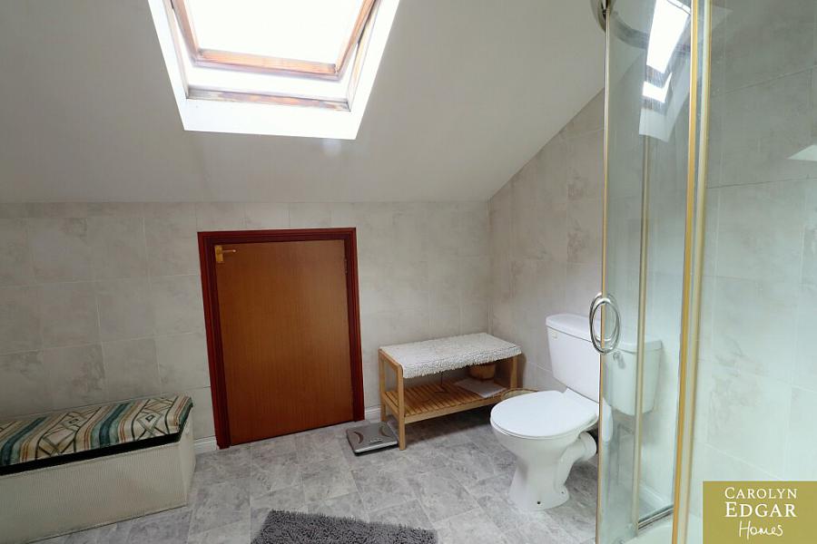 34 Lord Warden's Avenue