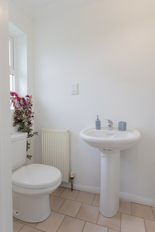 19 Tullymally Road 19 Tullymally Road