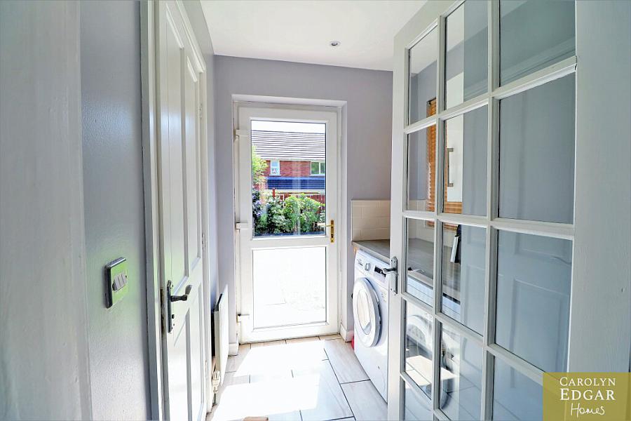 33 Demesne Crescent