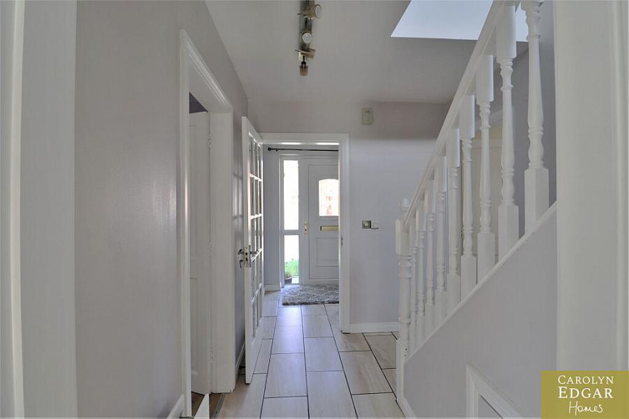 33 Demesne Crescent