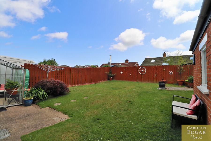 41 Ferndene Gardens