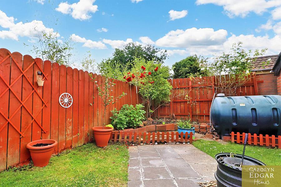 41 Ferndene Gardens