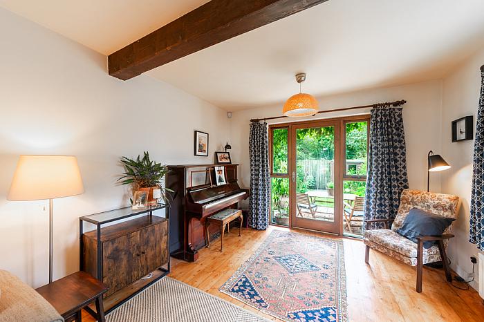 5 Watermeade Park