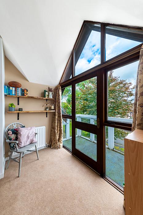 5 Watermeade Park