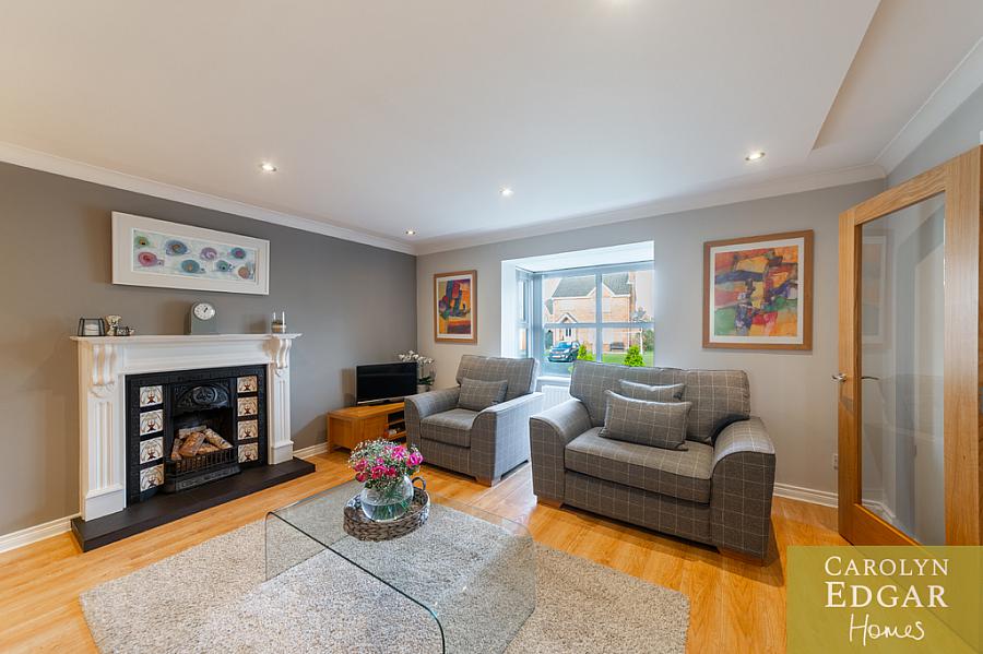 32 Lord Warden's Hollow