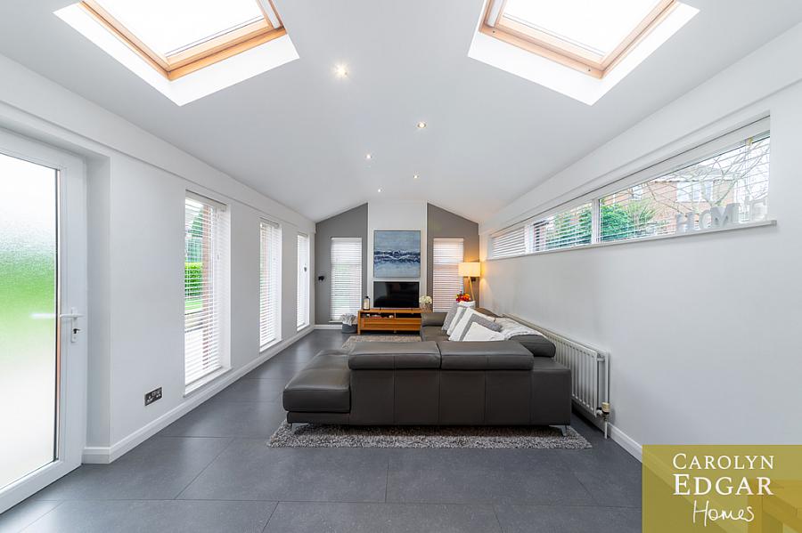 32 Lord Warden's Hollow