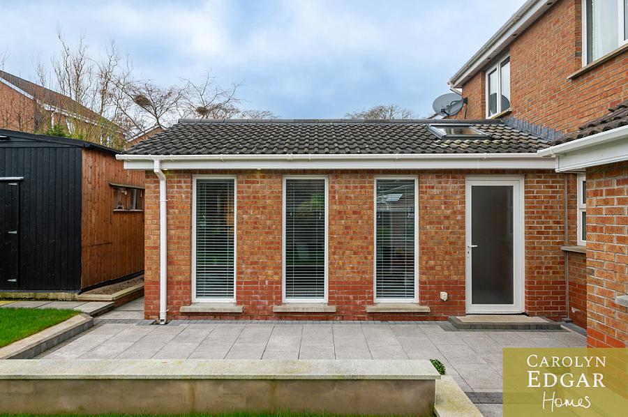 32 Lord Warden's Hollow