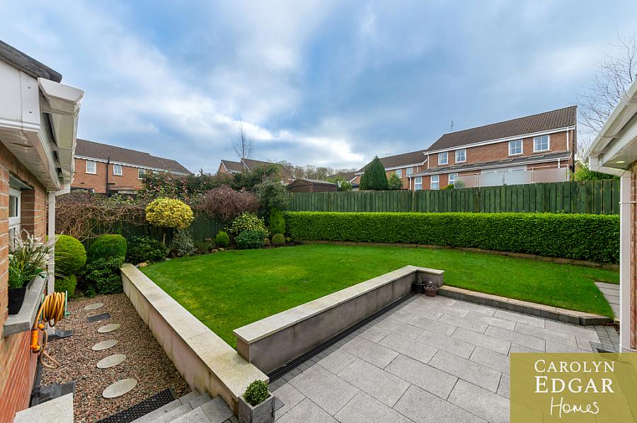 32 Lord Warden's Hollow