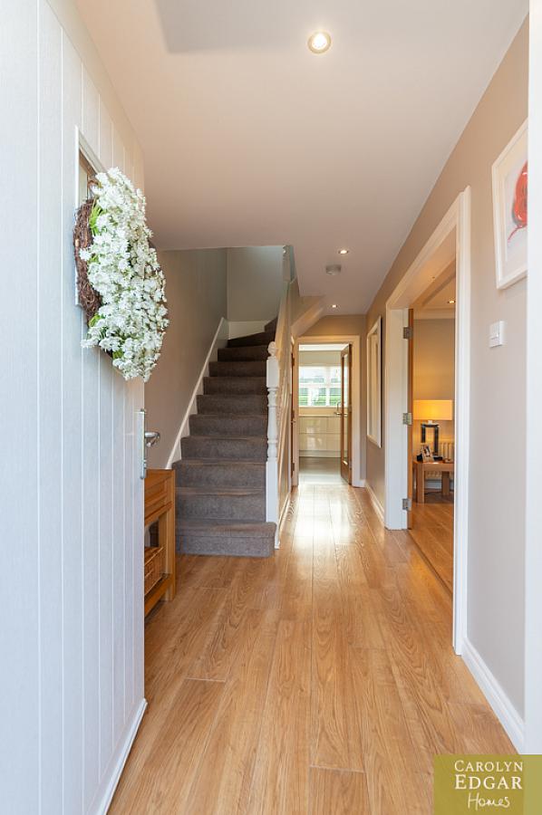 32 Lord Warden's Hollow