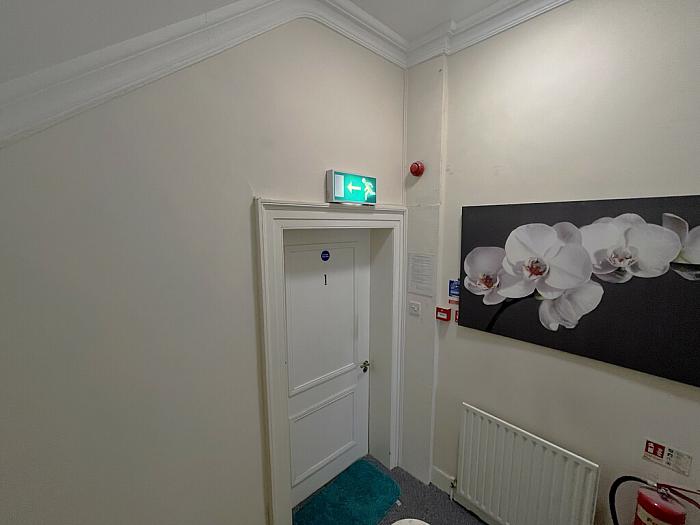 16 Saul Street 16 Saul Street