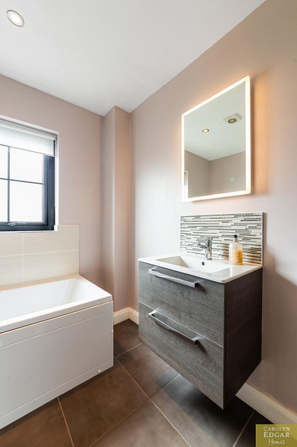 3 Coopers Mill Green