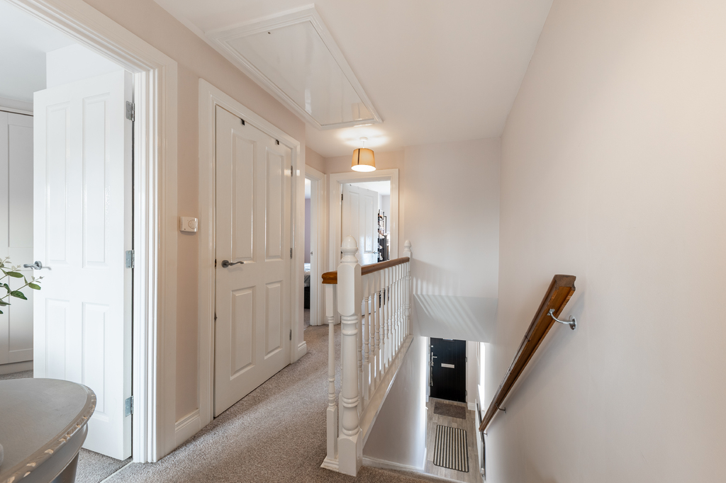 19 River Hill Green 19 River Hill Green