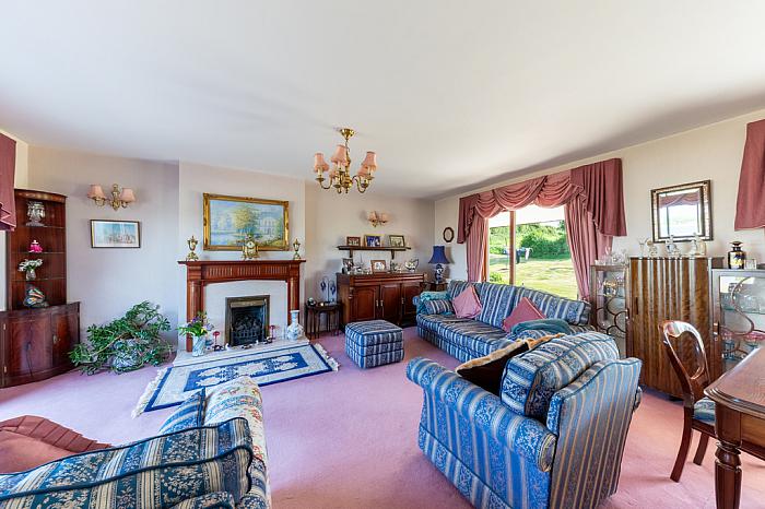Lough Cowey Lodge, 9 Lough Cowey Road Lough Cowey Lodge, 9 Lough Cowey Road