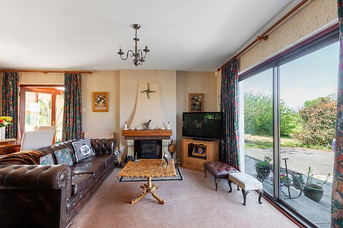 Lough Cowey Lodge, 9 Lough Cowey Road Lough Cowey Lodge, 9 Lough Cowey Road
