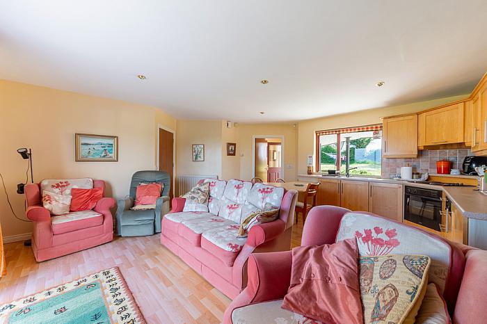 Lough Cowey Lodge, 9 Lough Cowey Road Lough Cowey Lodge, 9 Lough Cowey Road