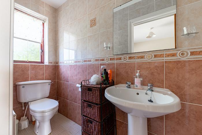 Lough Cowey Lodge, 9 Lough Cowey Road Lough Cowey Lodge, 9 Lough Cowey Road